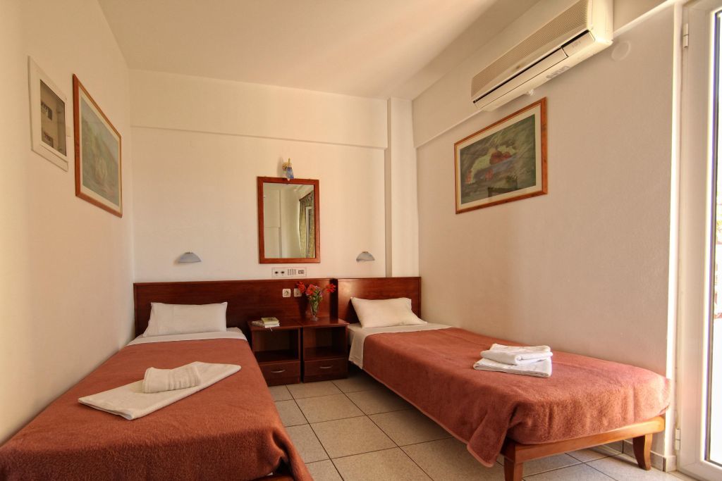 Bellos Hotel Apartments Hersonissos  Eksteriør billede